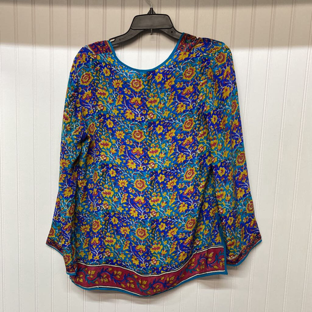 *BOUTIQUE* SILK BLOUSE FLORAL PATTERN