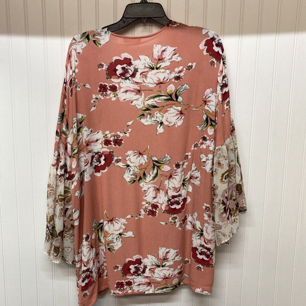 *OPEN FRONT CARDIGAN WITH RUFFLE SLEEVE AND FLORAL PATTERN