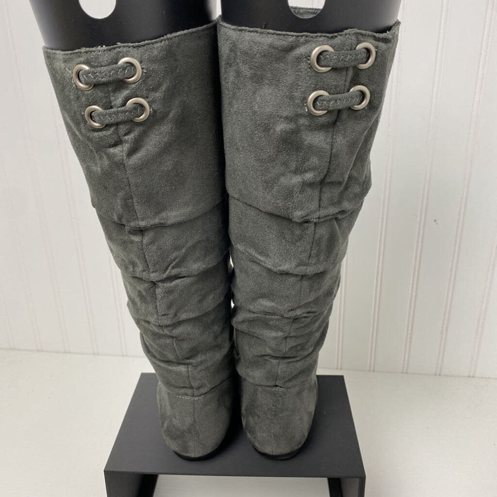 *SUEDE KNEE BOOTS