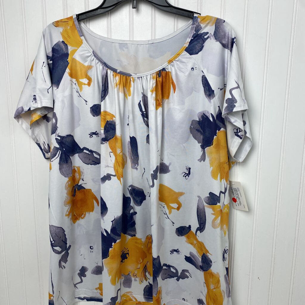 SHORT SLEEVE KNIT TOP