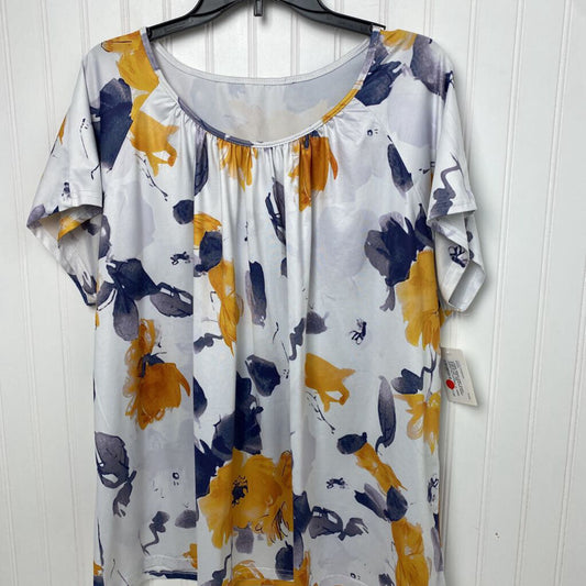 SHORT SLEEVE KNIT TOP