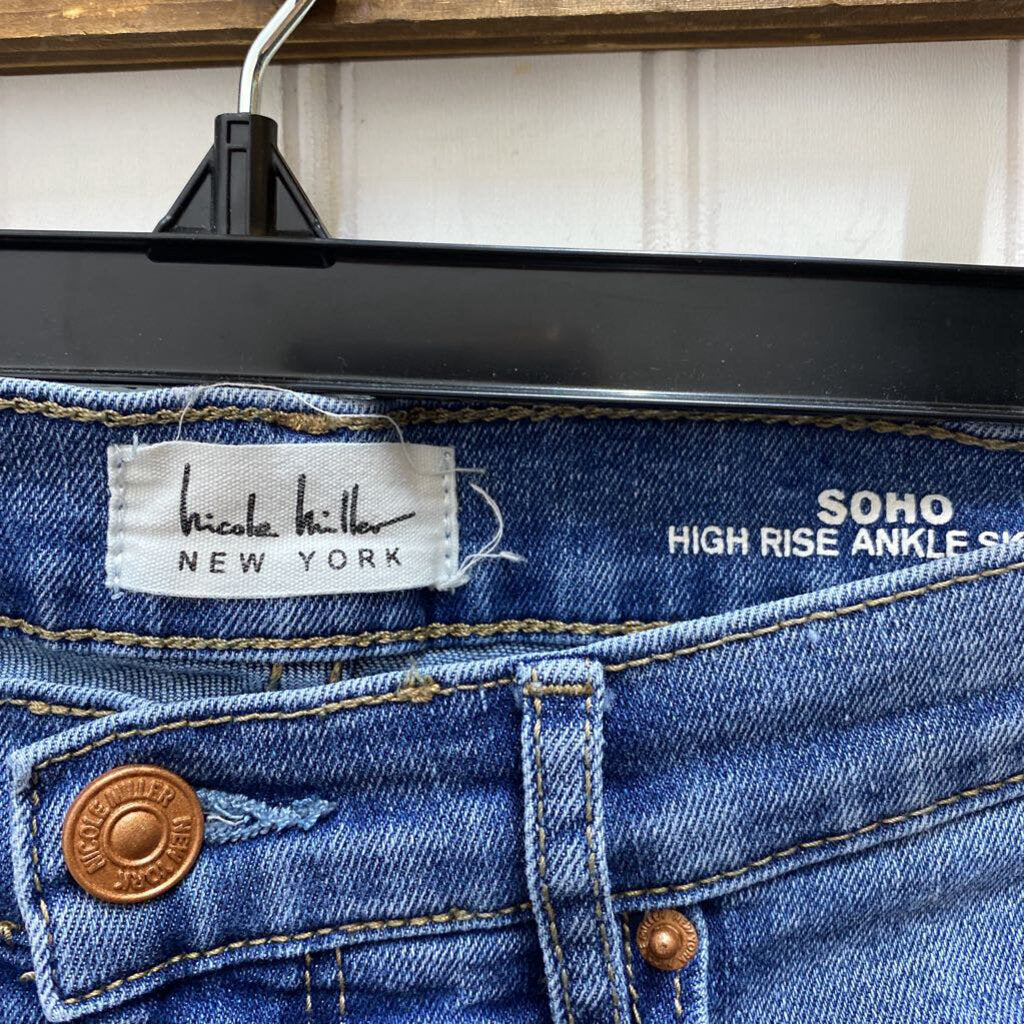 HIGH RISE ANKLE SKINNY