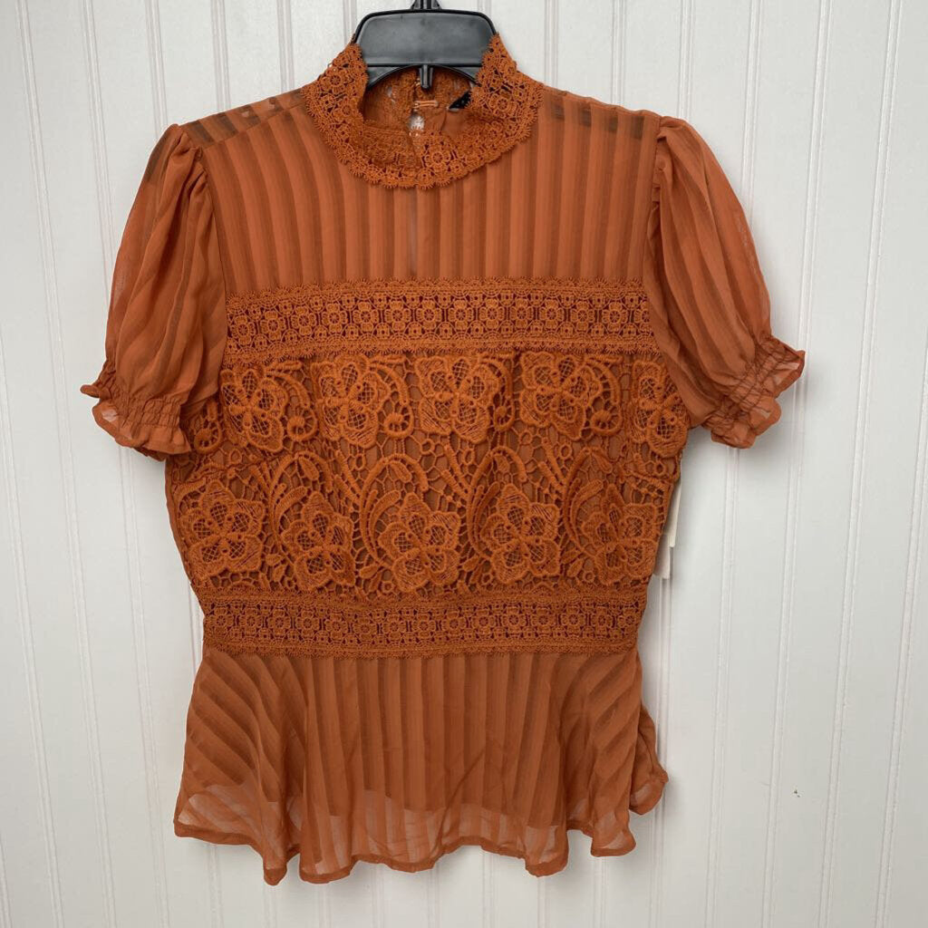 LACEY HIGH NECK SHORT SLEEVED