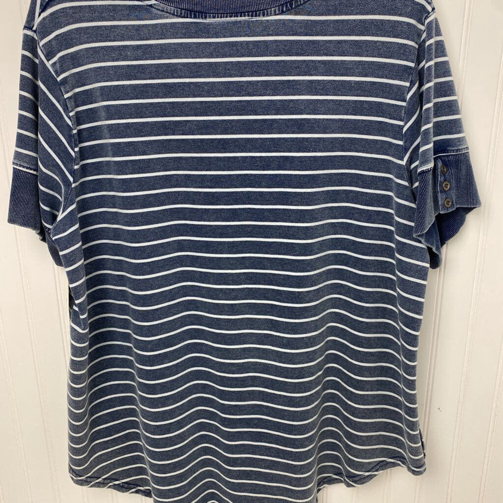 SHORT SLEEVE KNIT TOP