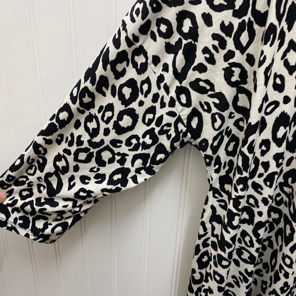 LONG SLEEVE KNIT TOP