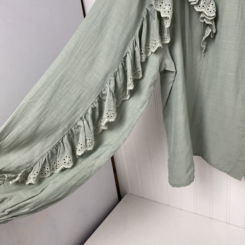 RUFFLED LONG SLEEVE