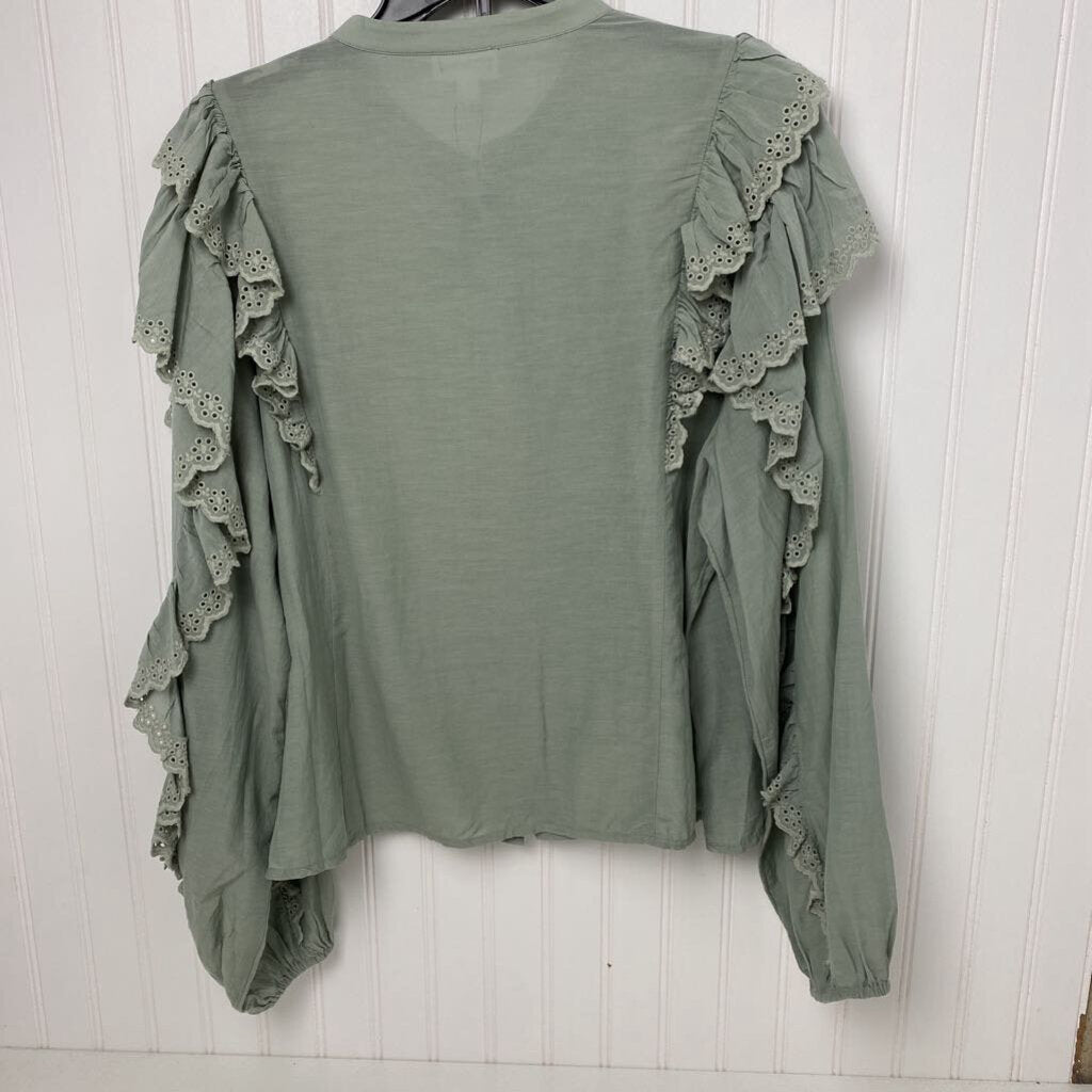 RUFFLED LONG SLEEVE