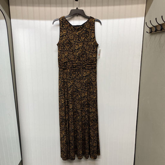 SLEEVLESS LONG DRESS
