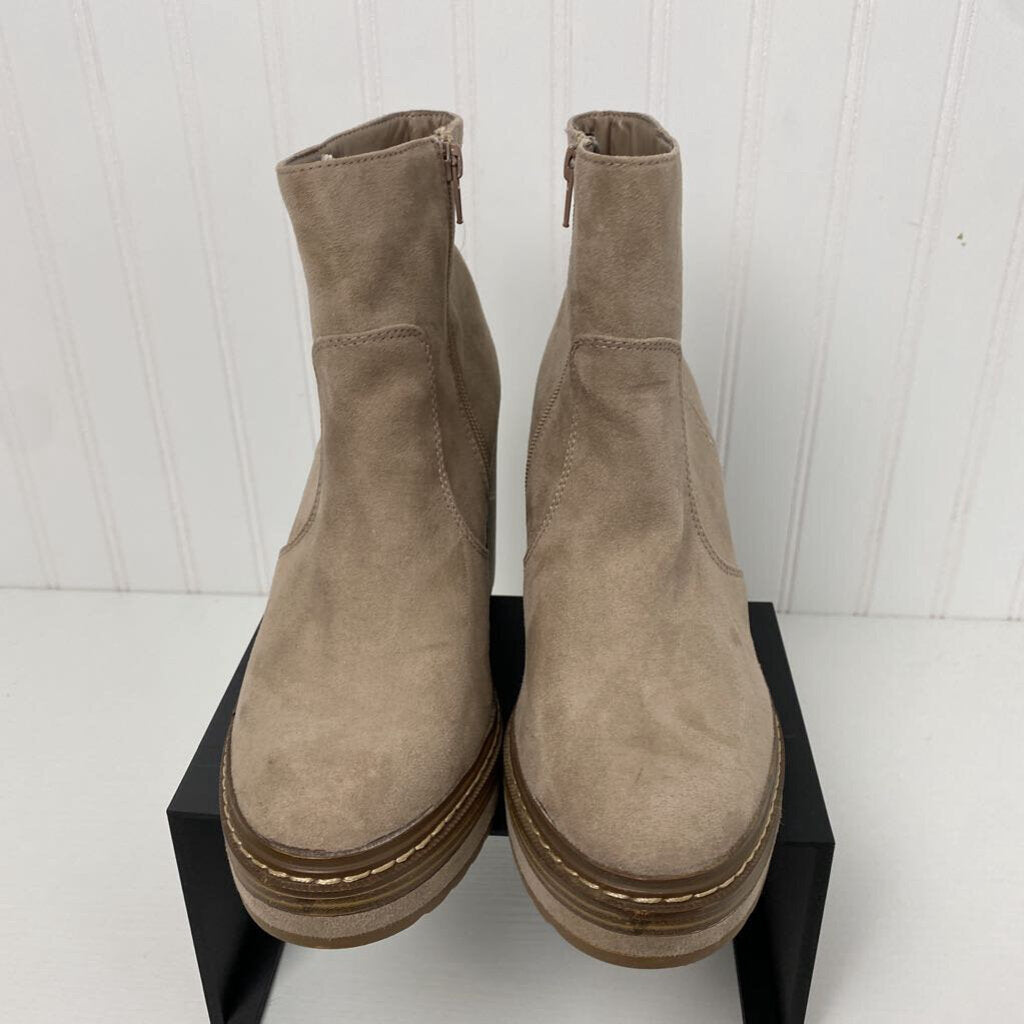FAUX SUEDE ANKLE BOOTS