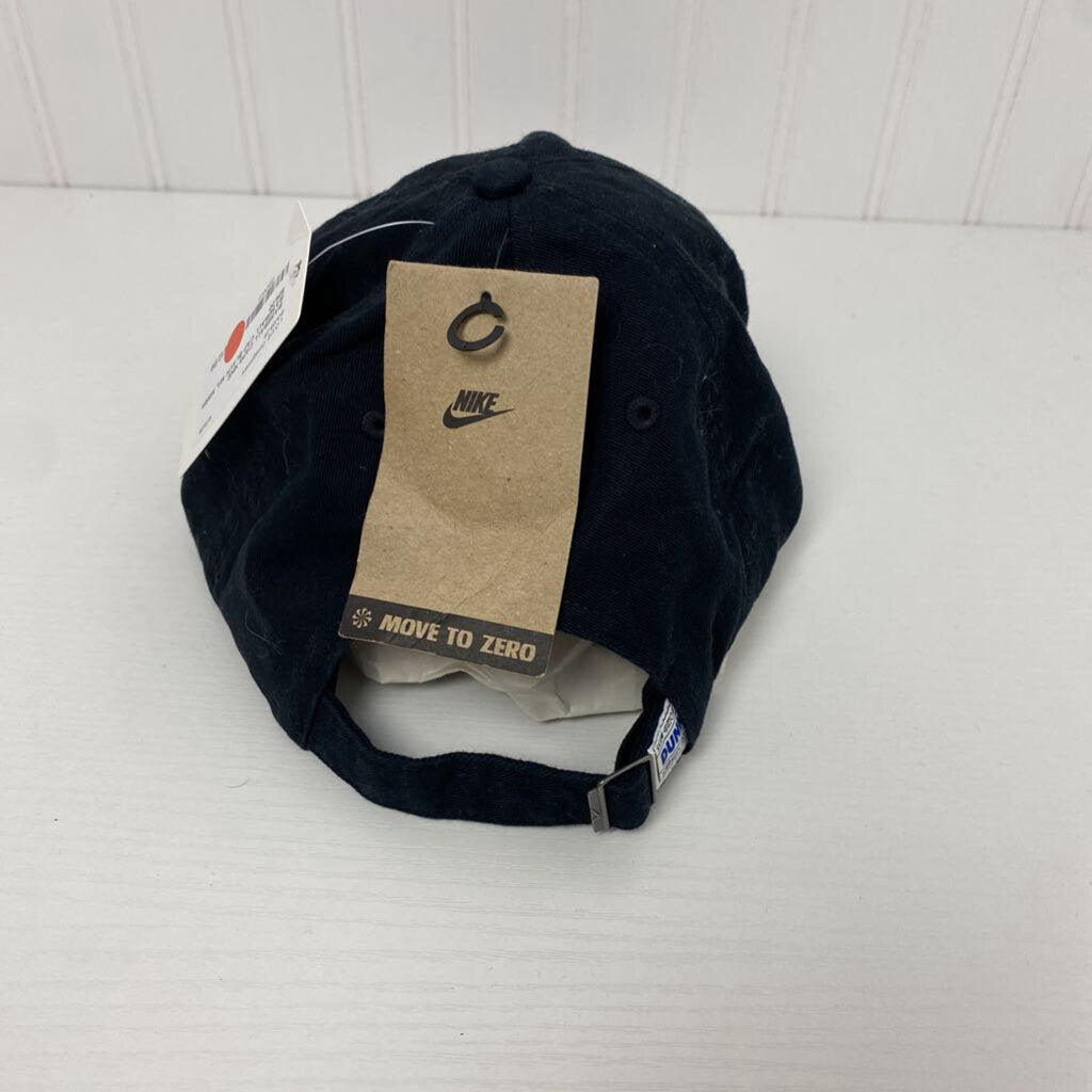 BASEBALL CAP