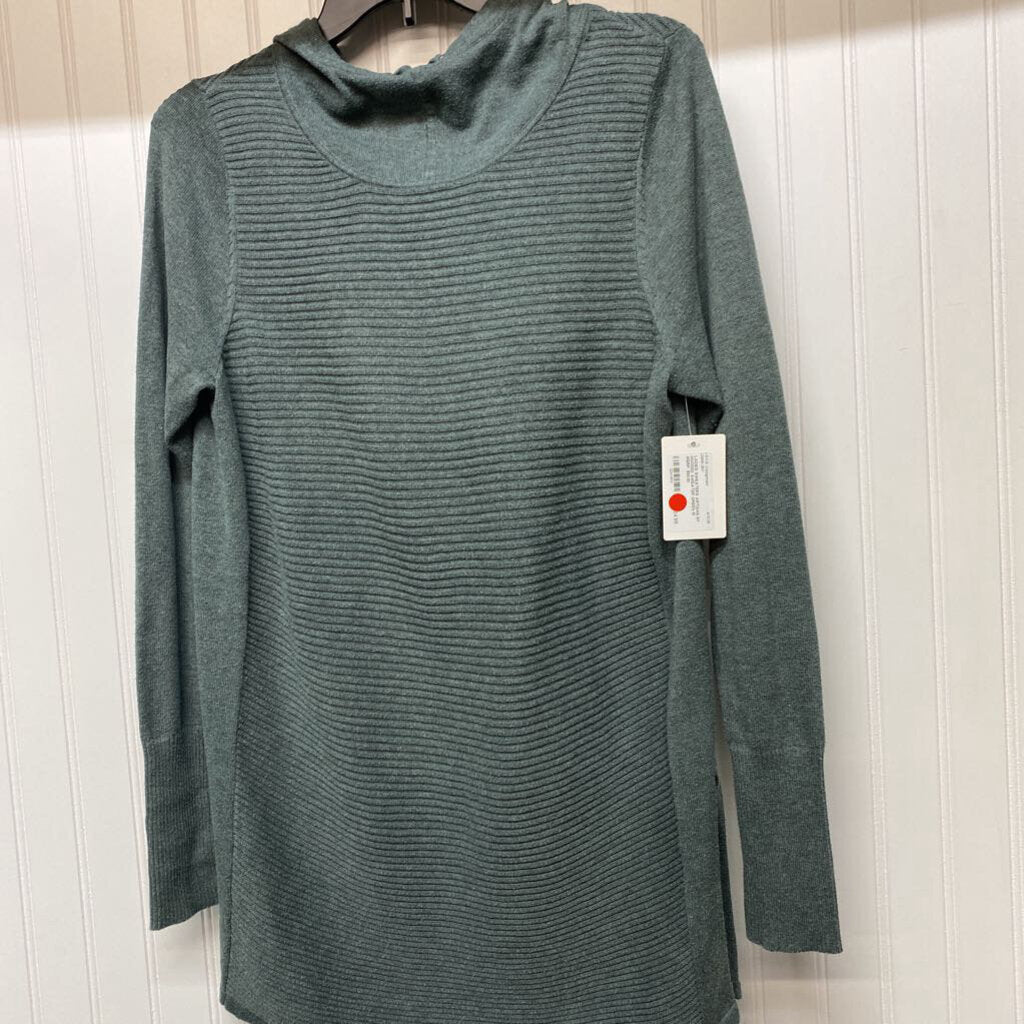 HOODED SWEATER