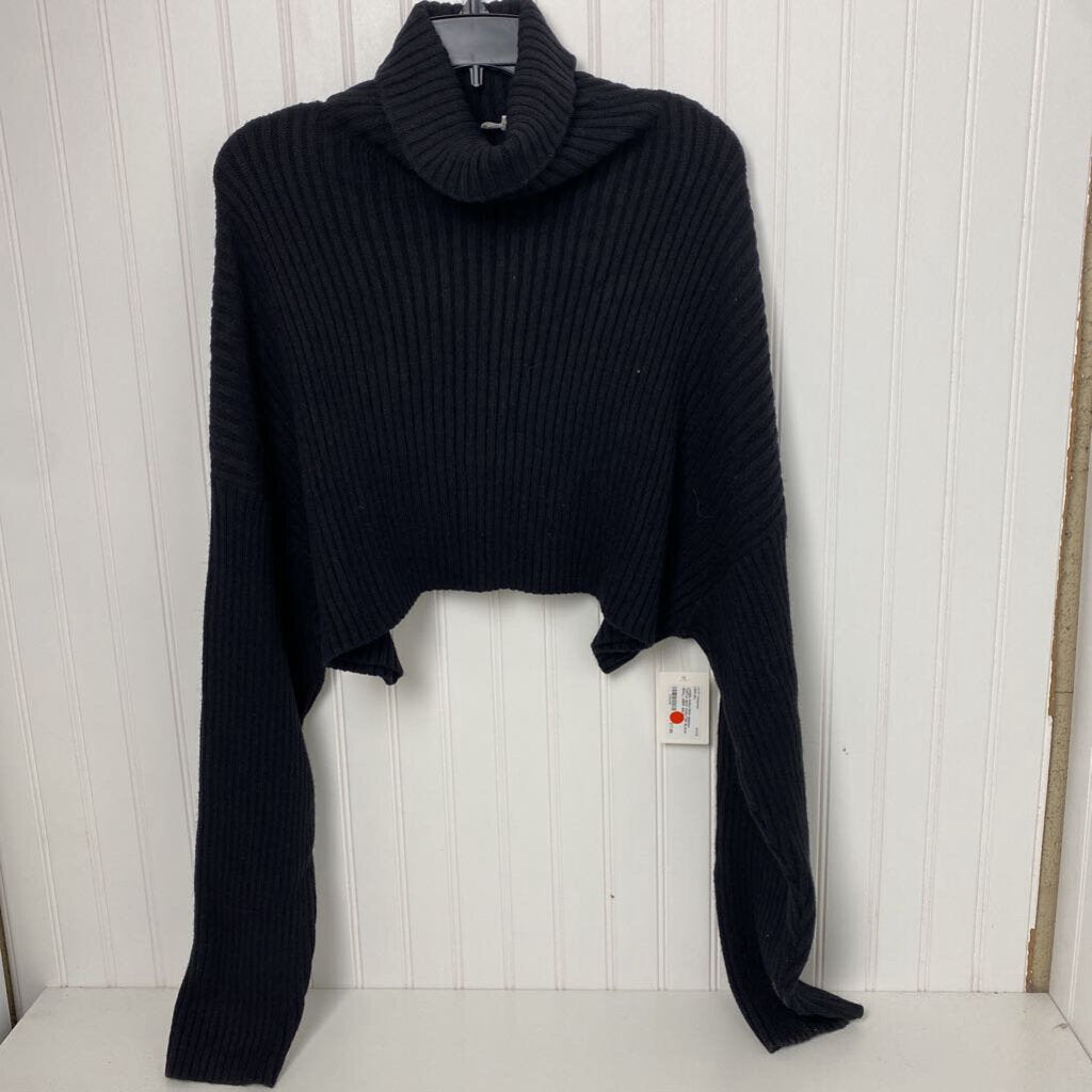 TURTLE NECK SWEATER