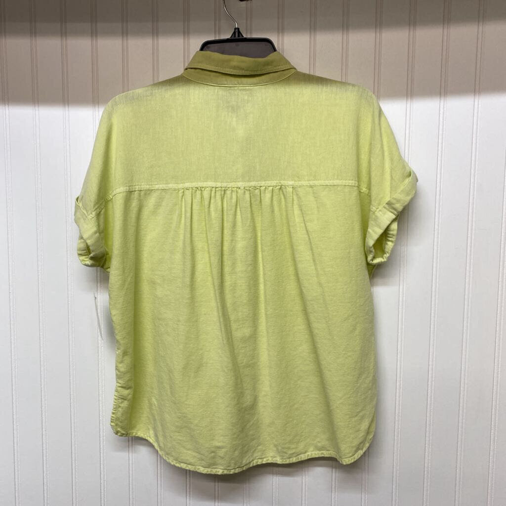 *BUTTON UP COLLAR DRESS SHIRT