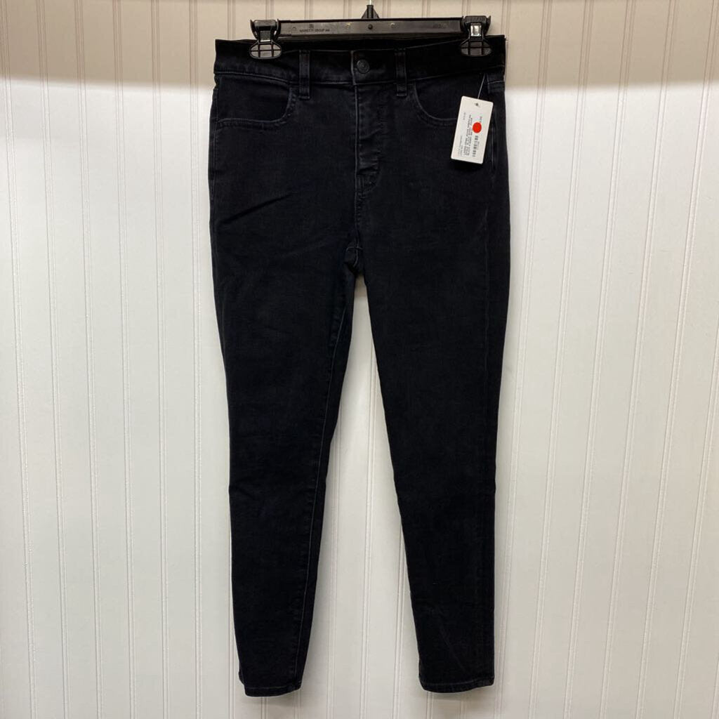 BLACK SKINNY JEANS