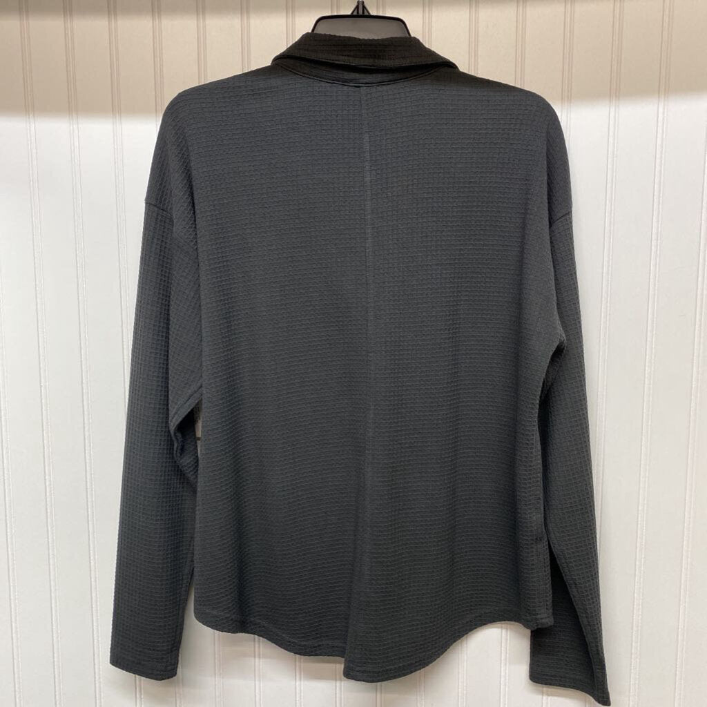 *BASIC WAFFLE LONG SLEEVE VNECK SHIRT