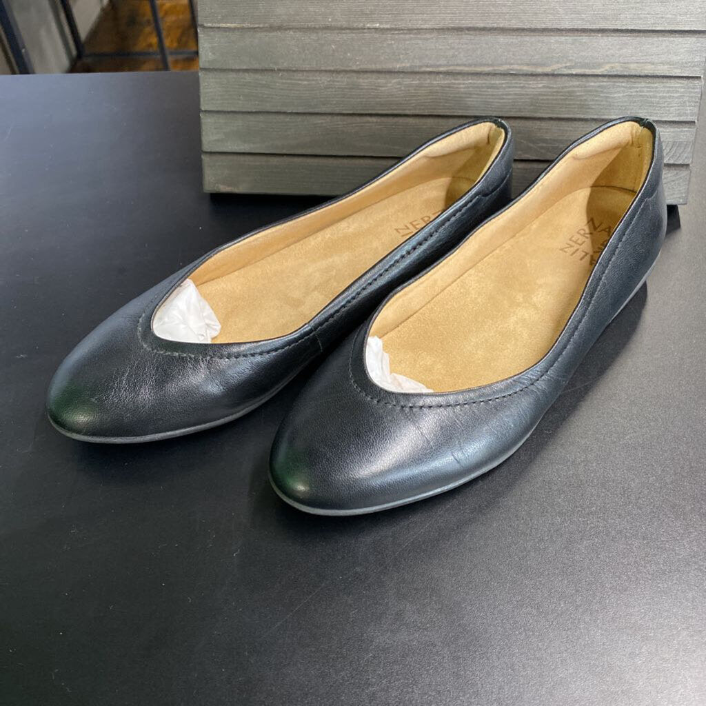 *VIVIENNE, BLACK LEATHER BASIC FLAT