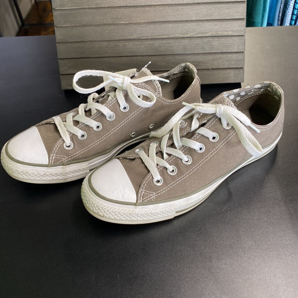 *LOW TOP GREY CONVERSE