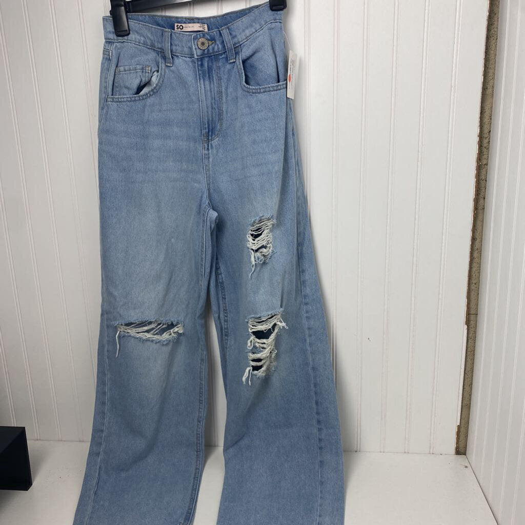 LADIES RIPPED JEANS