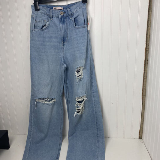 LADIES RIPPED JEANS