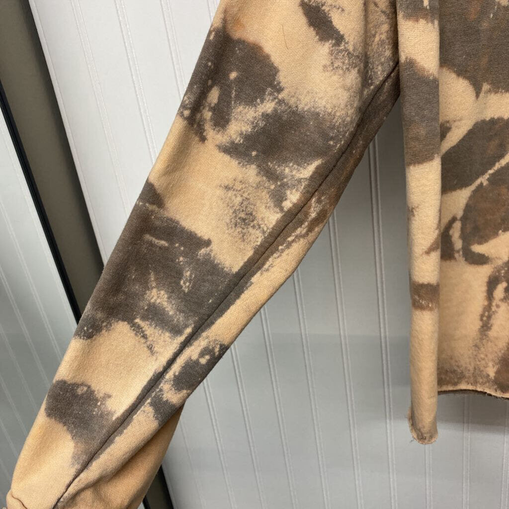 *TIE DYED DISTRESSED SWEATSHIRT