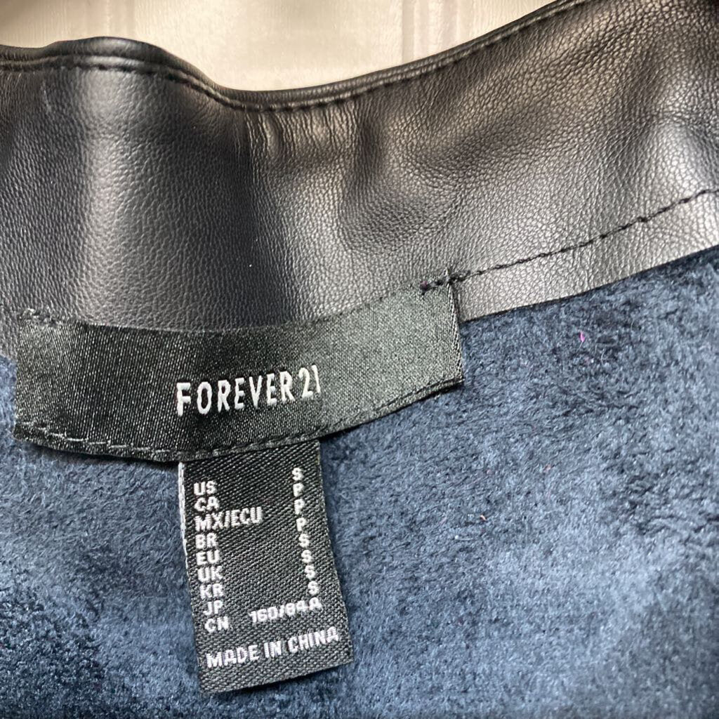 *PLEATHER OPEN FRONT TIE