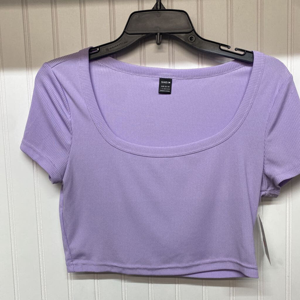 *RIBBED SCOOP NECK CROP TOP