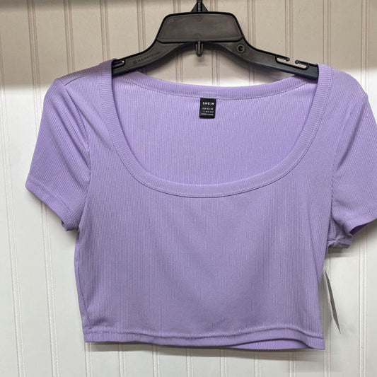 *RIBBED SCOOP NECK CROP TOP