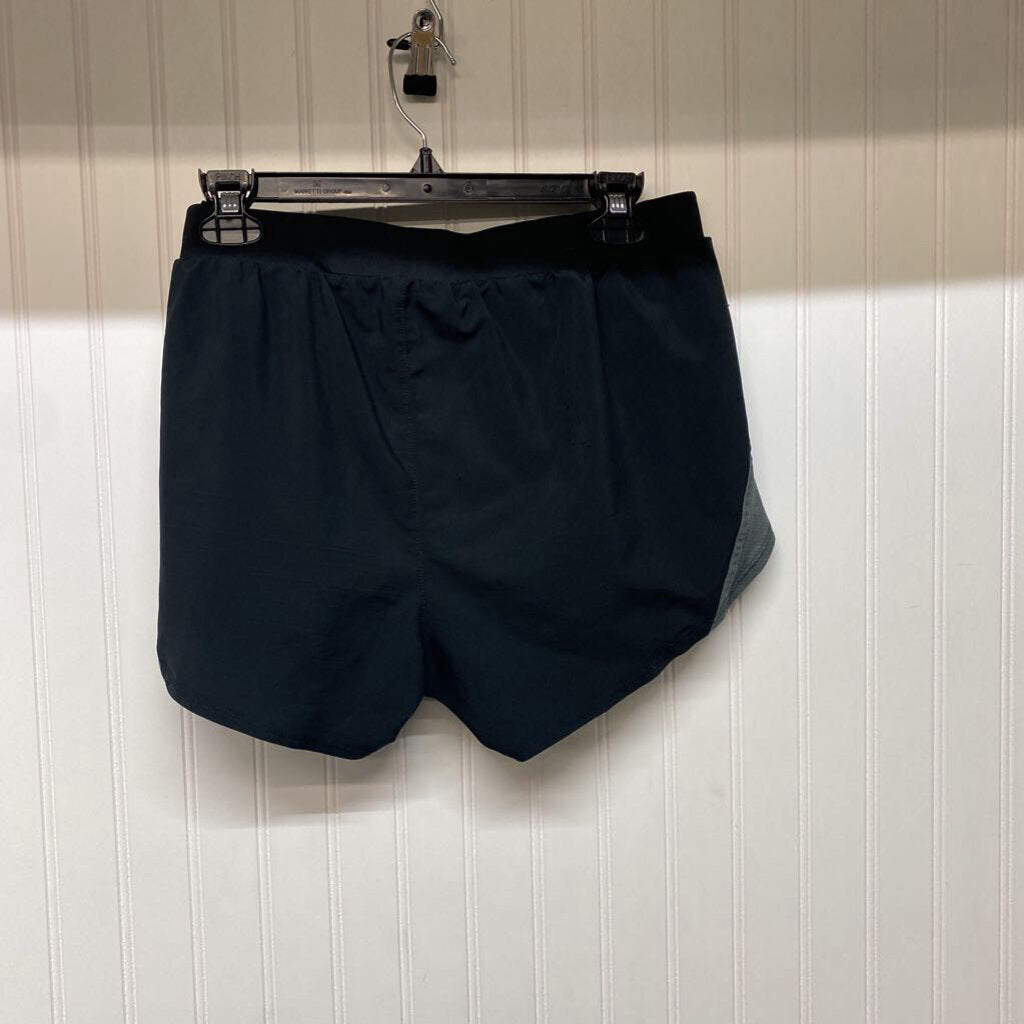 *UNDER ARMOUR ATHLETIC SHORTS