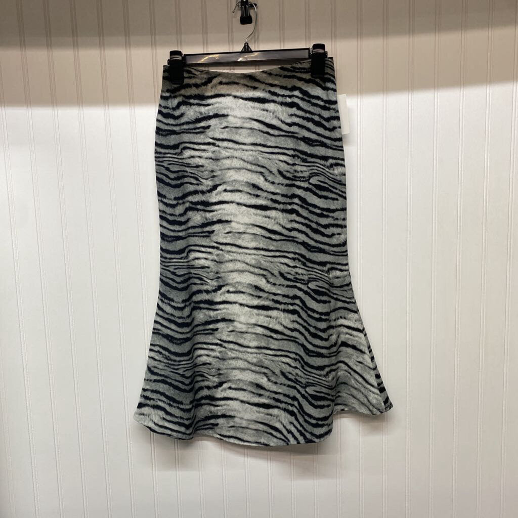 *LONG SHEER ZEBRA PRINT