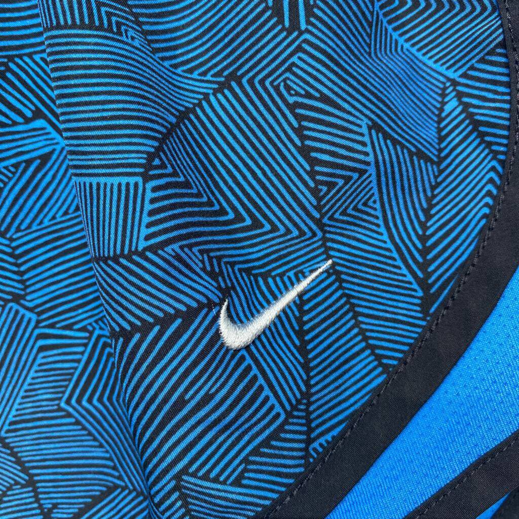 *PATTERNED NIKE ATHLETIC SHORTS