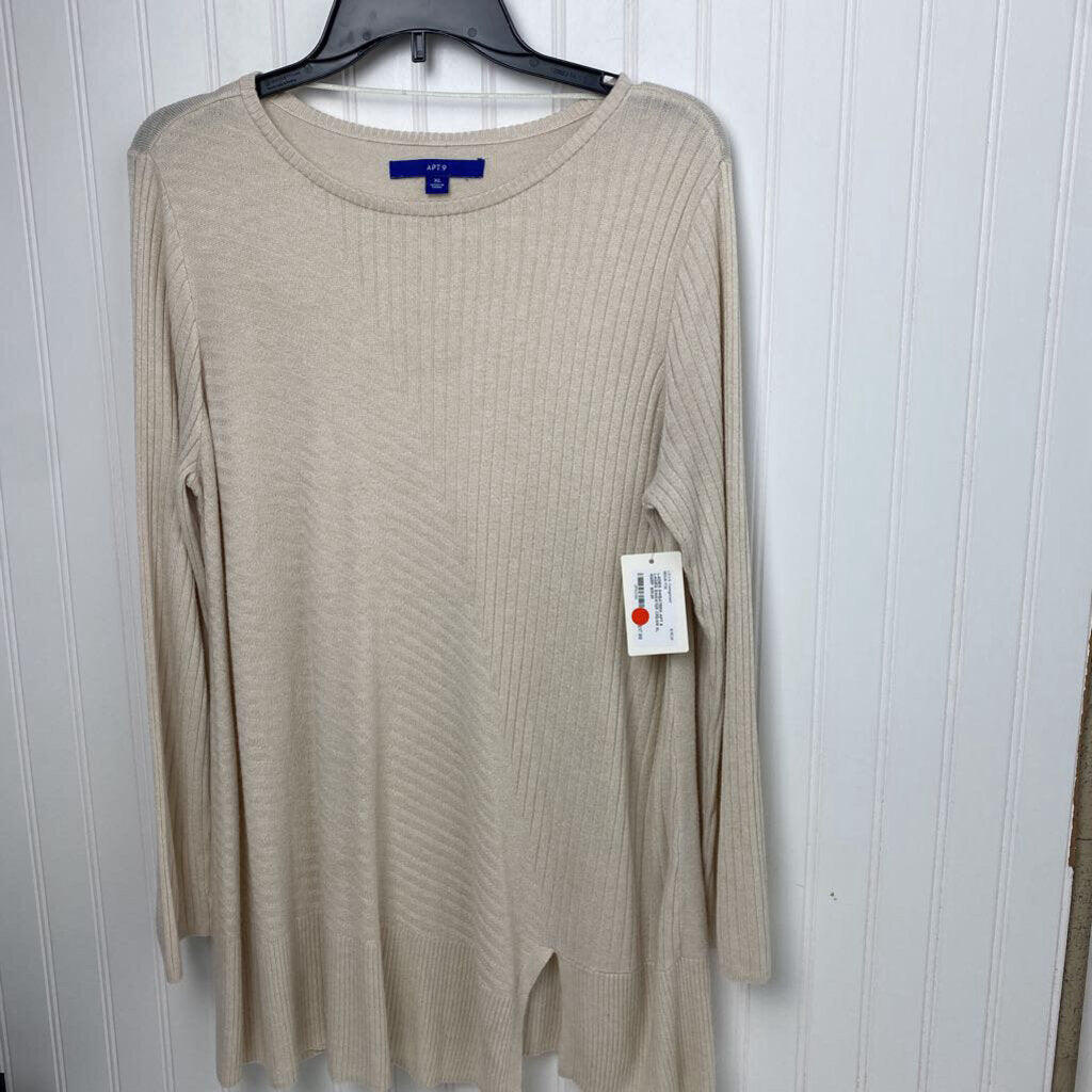 LADIES SWEATER