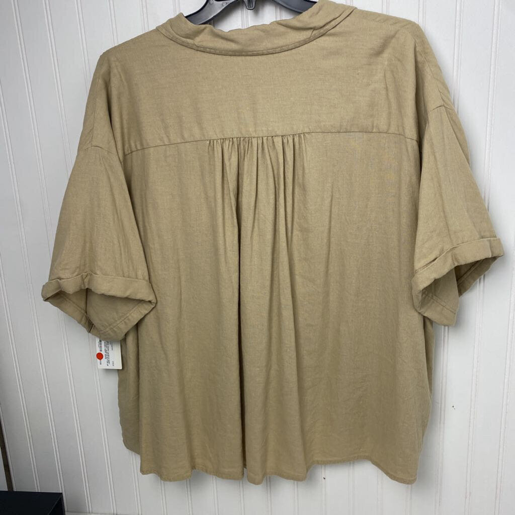 SHORT SLEEVE BUTTON UP