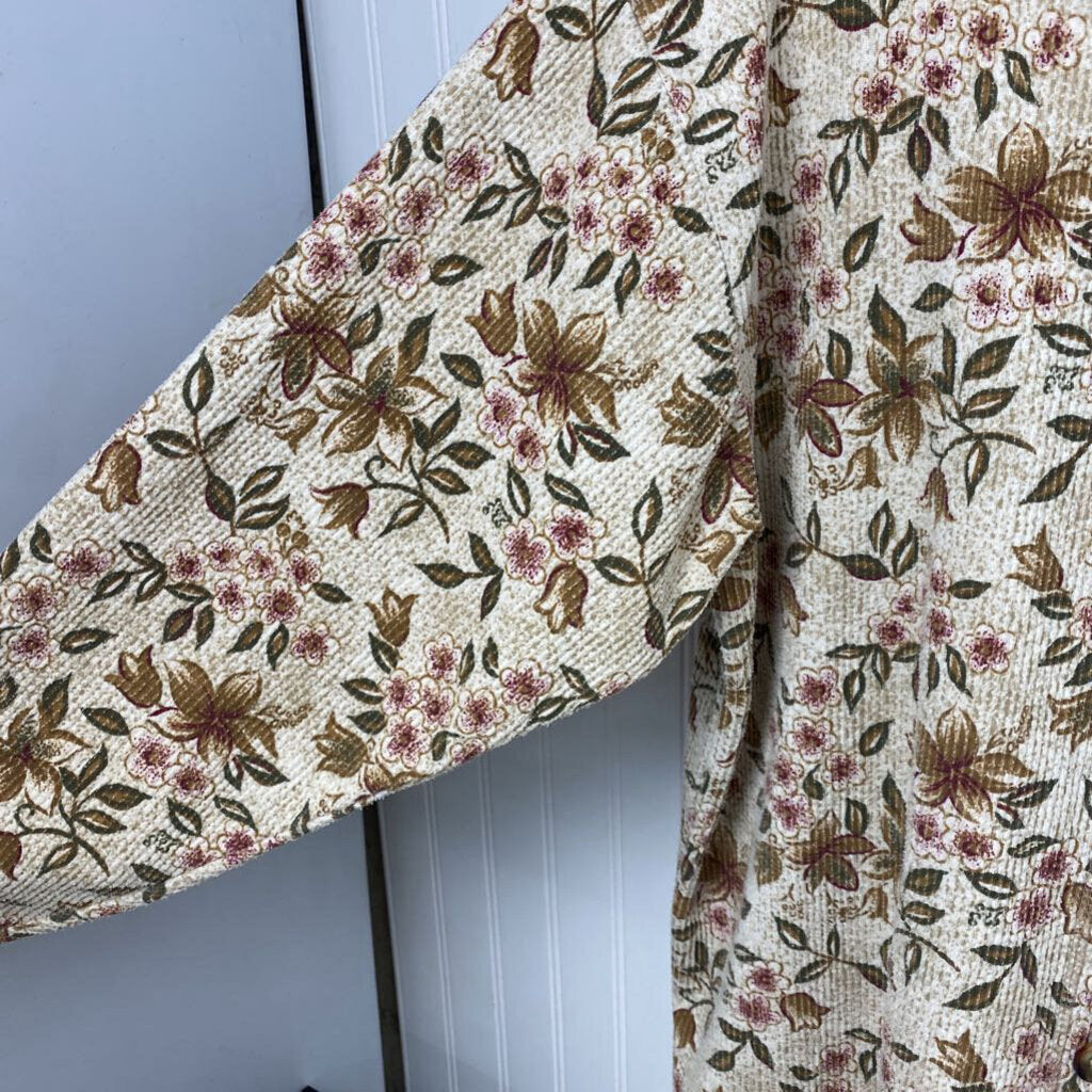 LONG SLEEVE BUTTON UP
