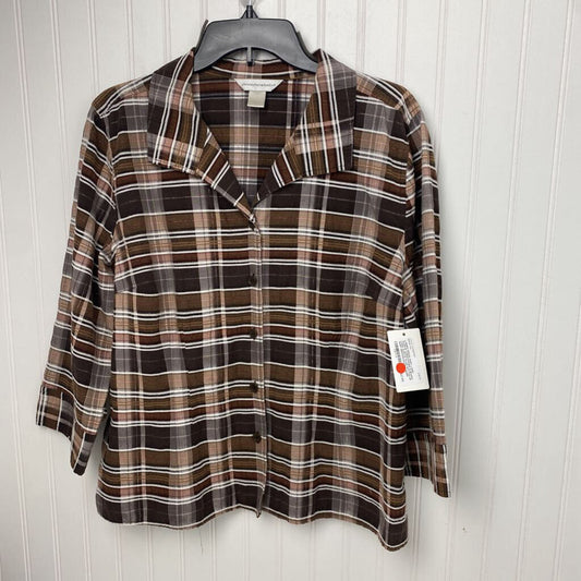 LONG SLEEVE PLAID BUTTON UP SHIRT