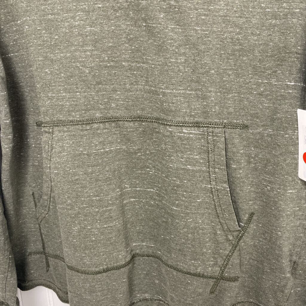 LONG SLEEVE HOODED KNIT SHIRT