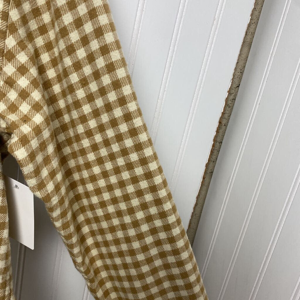 LONG SLEEVE FLANNEL BUTTON UP