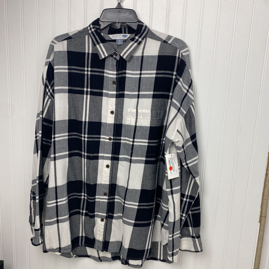 LONG SLEEVE FLANNEL BUTTON UP