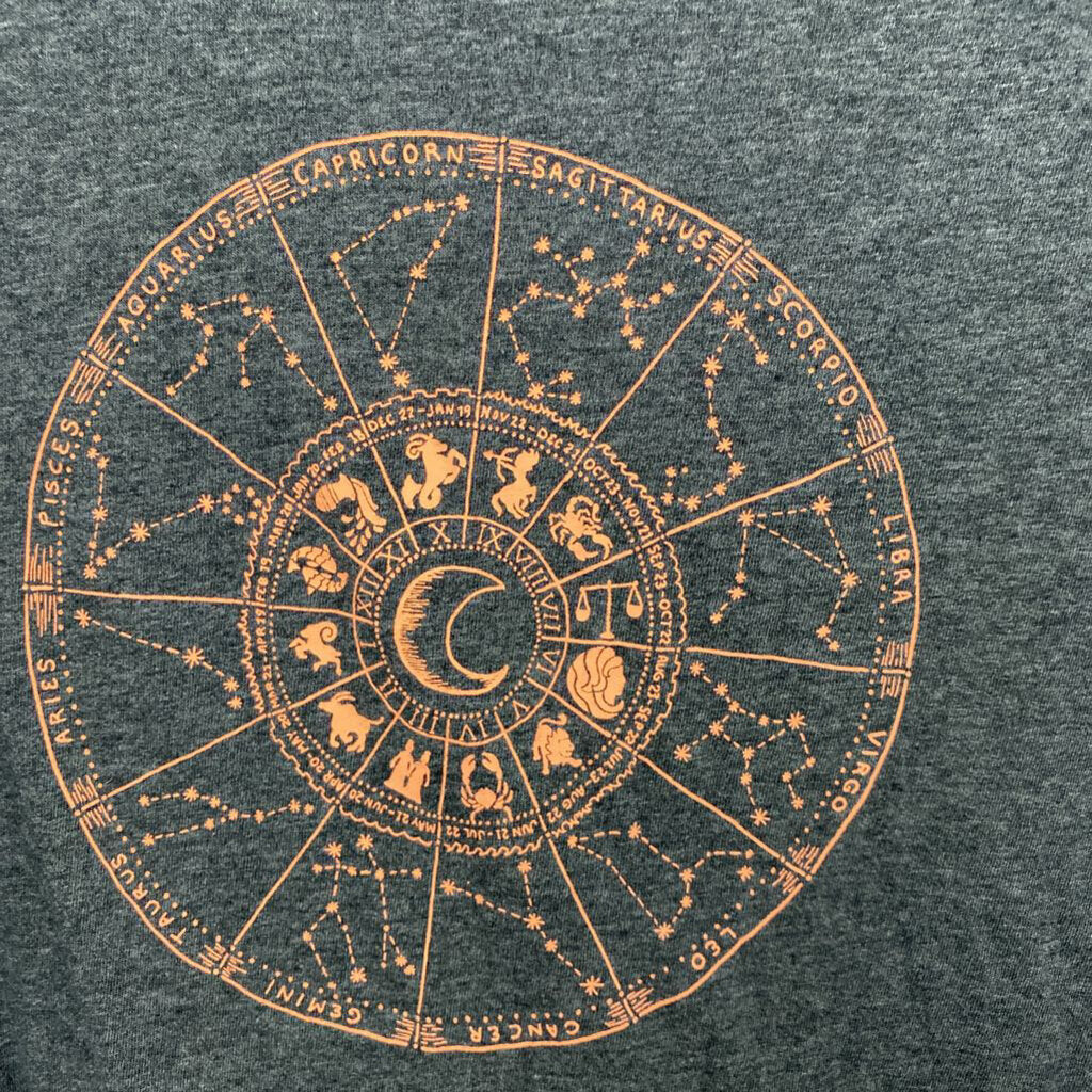 LADIES GRAPHIC TEE