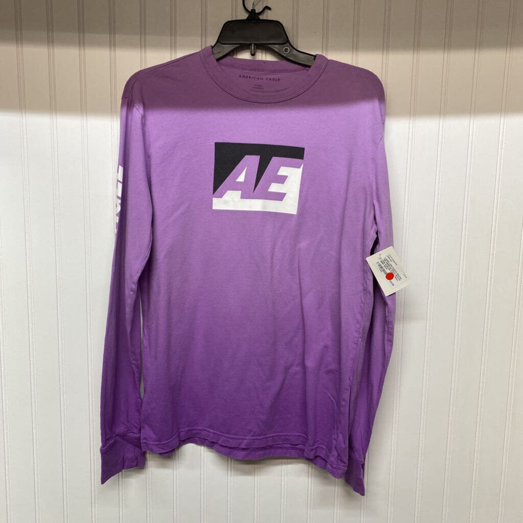 GRAPHIC LONG SLEEVED