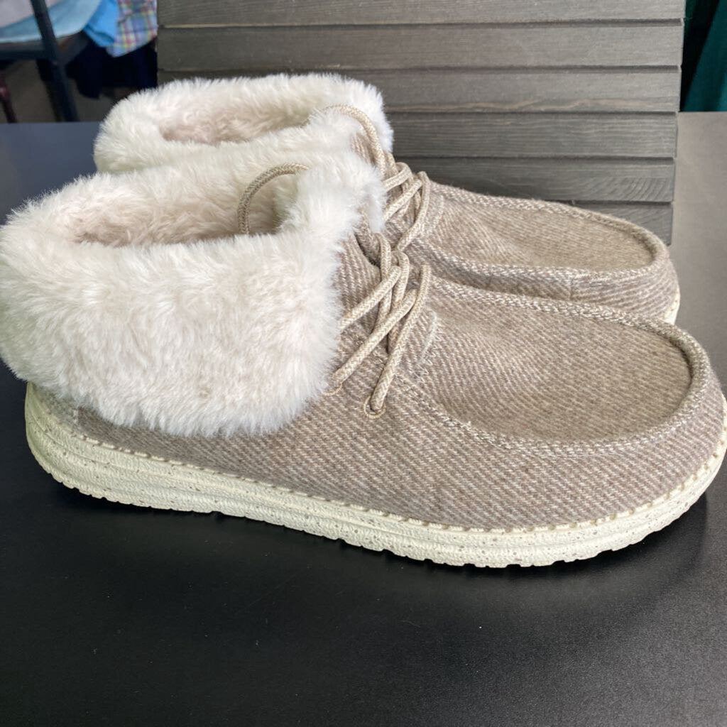 LADIES FUR LINED "HEY DUDES"