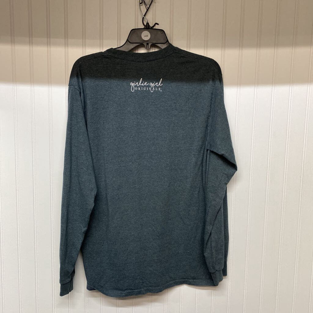 MAMA BEAR GRAPHIC LONG SLEEVED