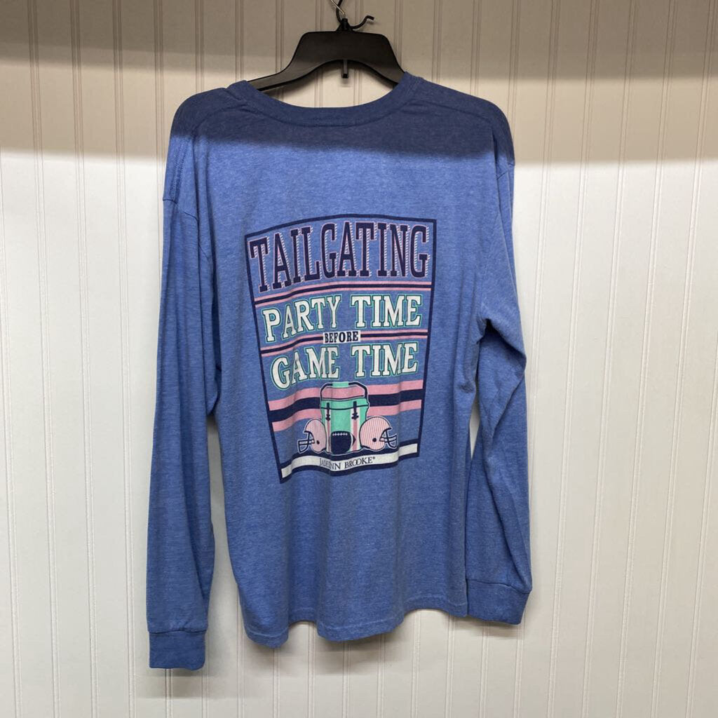 TAILGATE GRAPHIC LONG SLEEVED