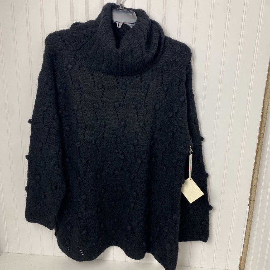 HAND KNIT SWEATER