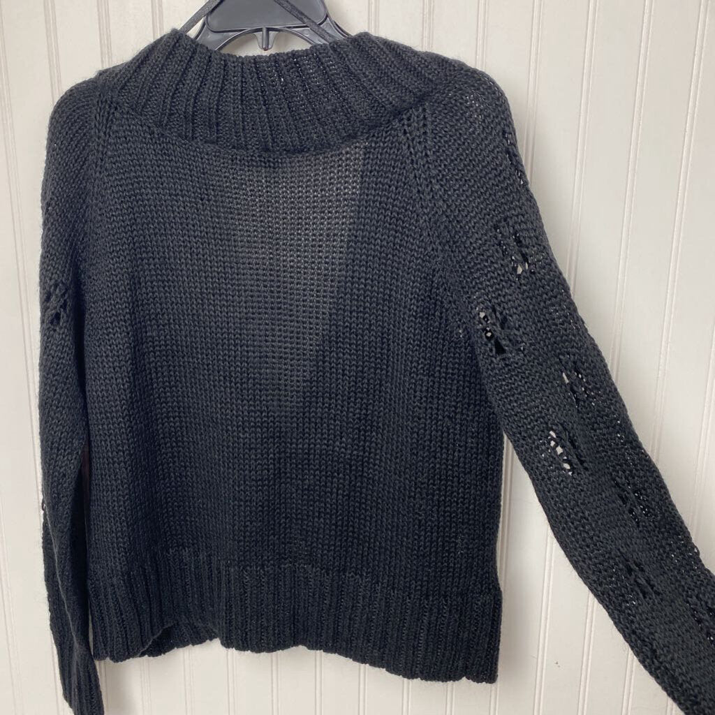 ONE BUTTON CARDIGAN SWEATER
