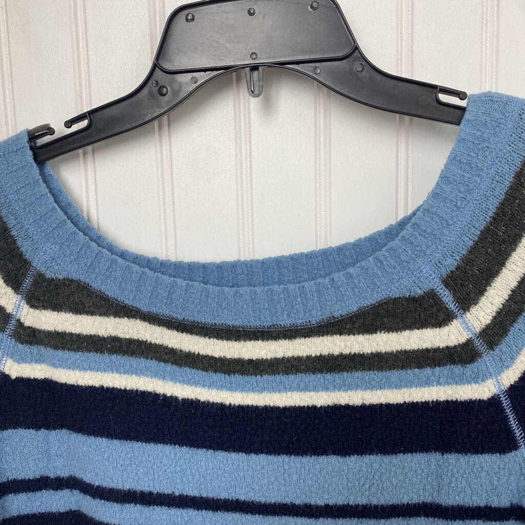 STRIPED SWEATER