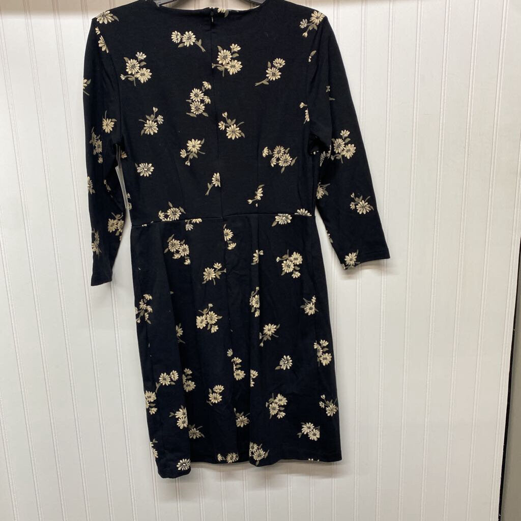 LONG SLEEVED SHORT DRESS