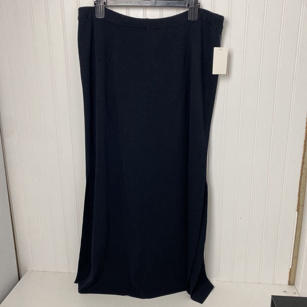 WOMENS PLUS LONG SKIRT