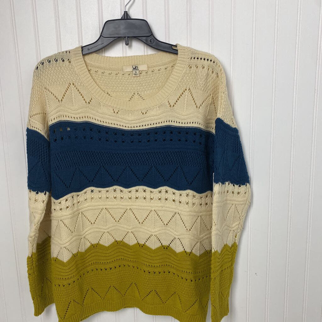 STRIPED SWEATER
