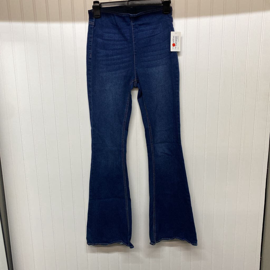 FLARED PULL ON JEANS