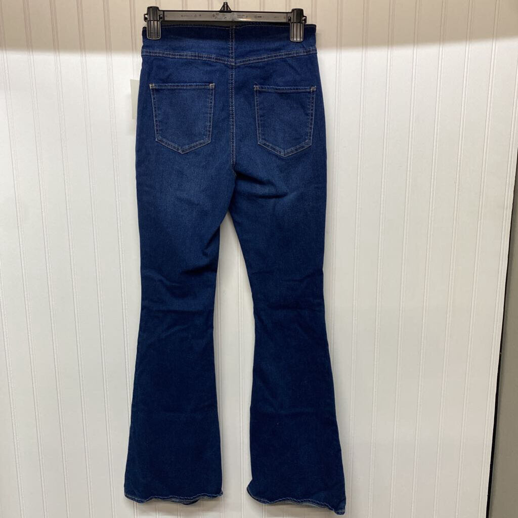 FLARED PULL ON JEANS